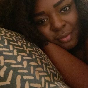 Meet your Posher, Samantha